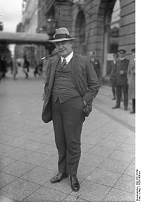 Edgar Wallace