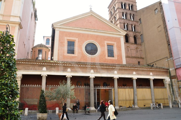 Basilica di San Lorenzo in Lucina